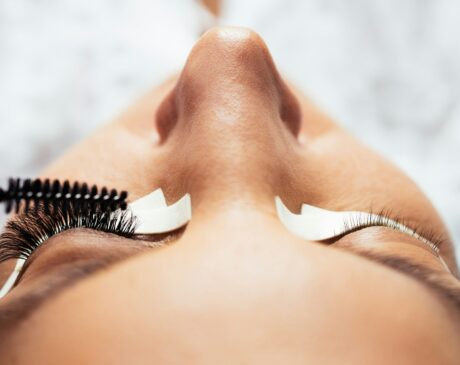 hybrid eyelash extensions